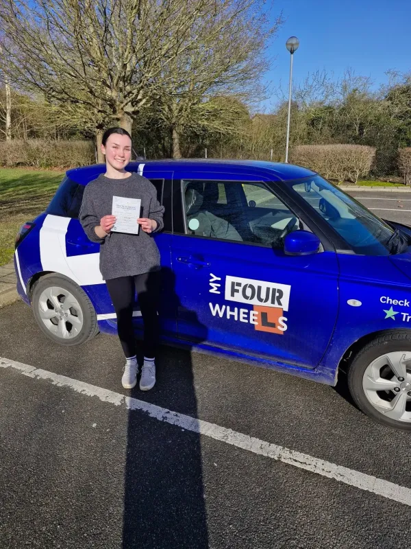 Learner driver who passed with My Four Wheels